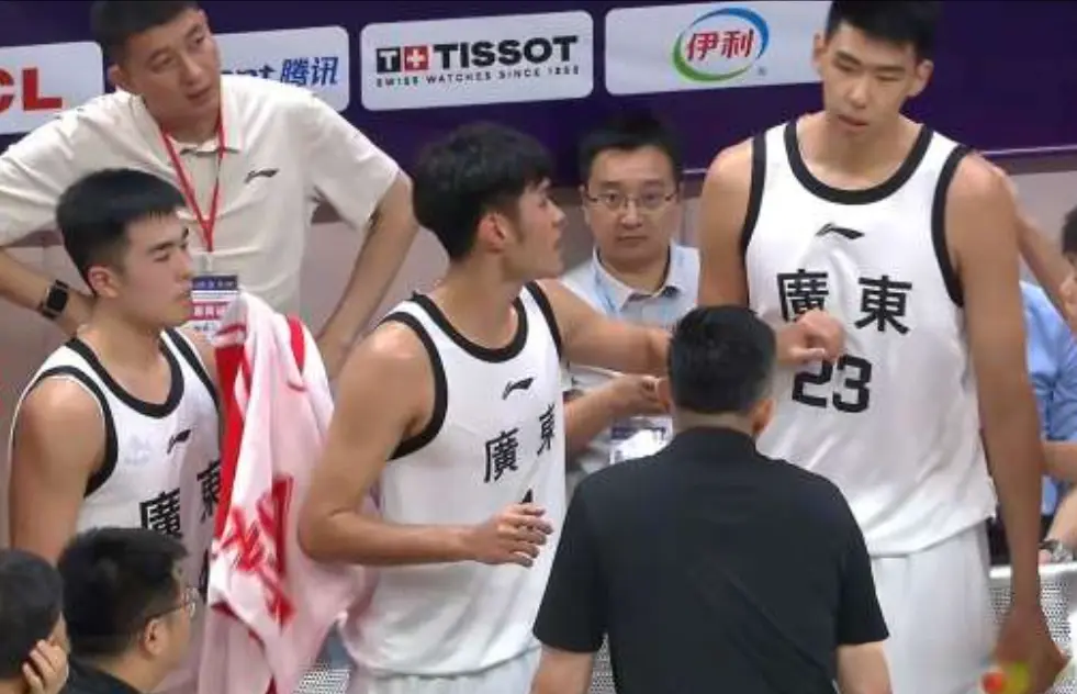 的表现也不, 人根本下不