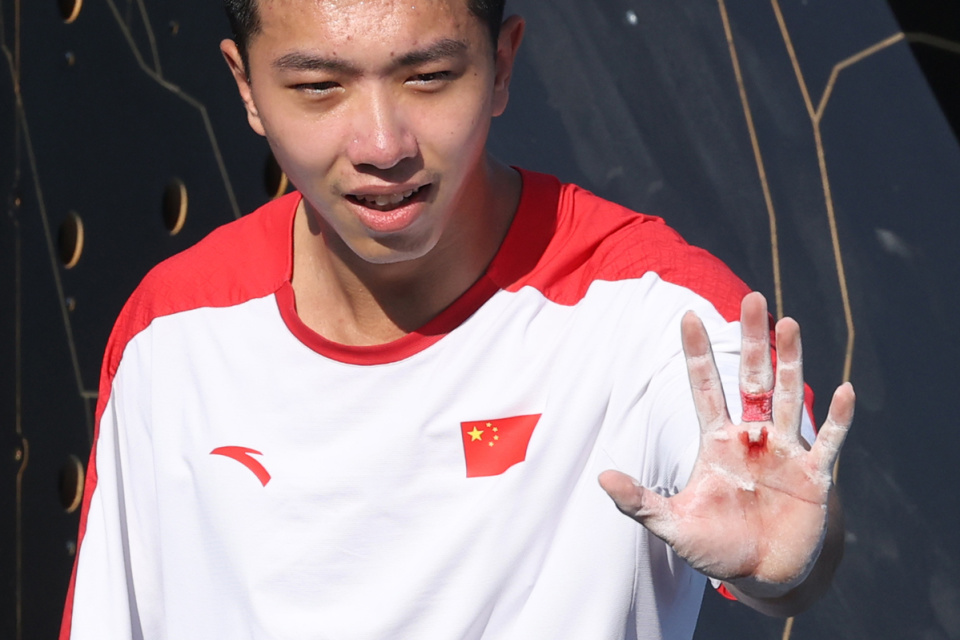 src, 魏晓昊, inews