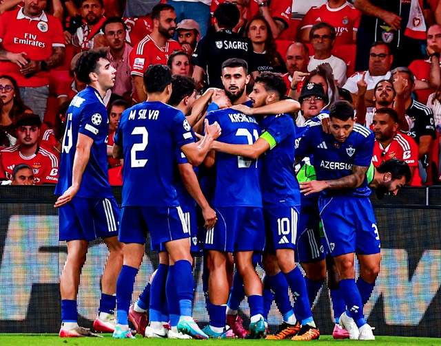 天空体育, 教练岗位, 费内巴切两